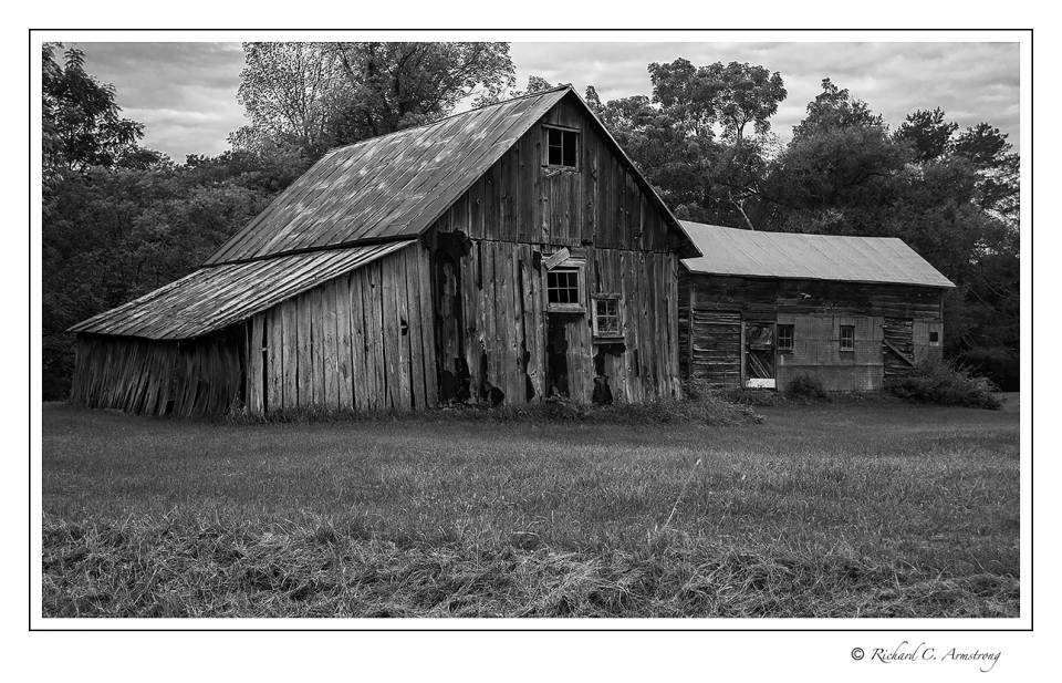 old barn 1.jpg